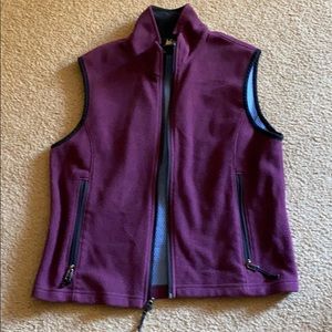 REI women’s vest (99)